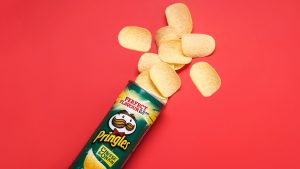 Pringles investit une somme de 100 millions d'euros pour concevoir un emballage en carton