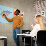 Denis Bouclon : l’éducation comme réponse aux défis des sociétés contemporaines